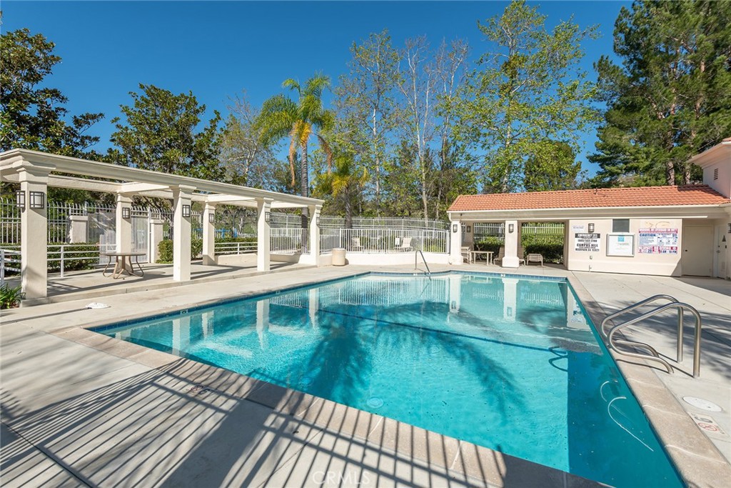 15546 Mallory Court Moorpark, CA 93021 - Photo 39 of 42