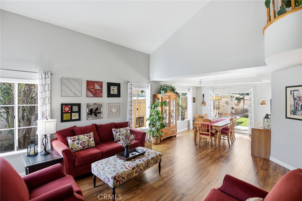 15546 Mallory Court Moorpark, CA 93021 - Photo 5 of 42