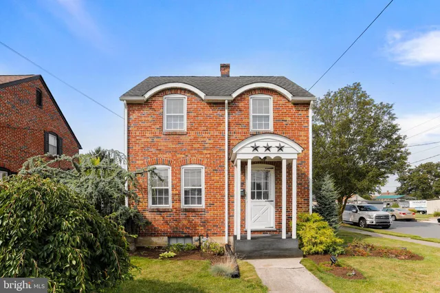 $1,500 | 502 Wayne Avenue, Chambersburg, PA 17201
