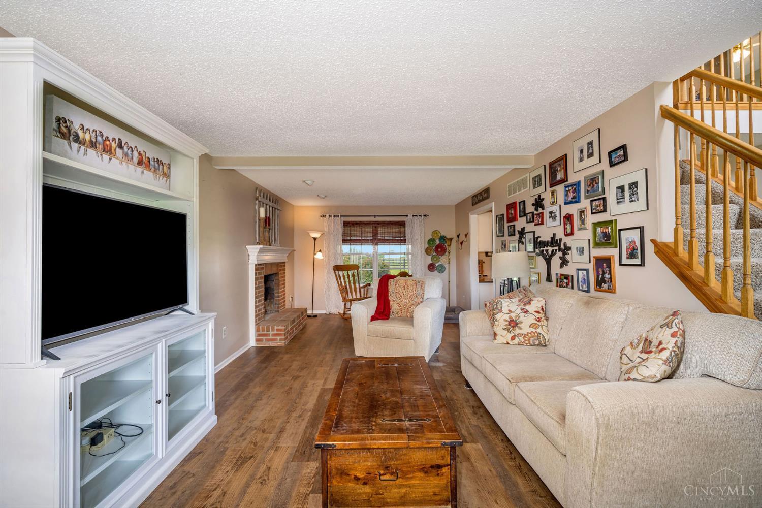 4336 Huston Road Hamilton, OH 45013 - Photo 5 of 61
