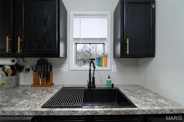 $169,900 | 24025 Turtle Lane, St. Robert, MO 65584