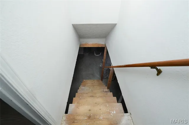 $169,900 | 24025 Turtle Lane, St. Robert, MO 65584