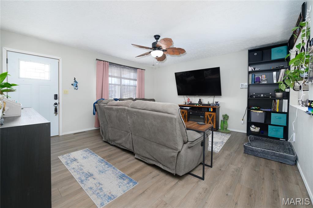 24025 Turtle Lane St. Robert, MO 65584 - Photo 7 of 39