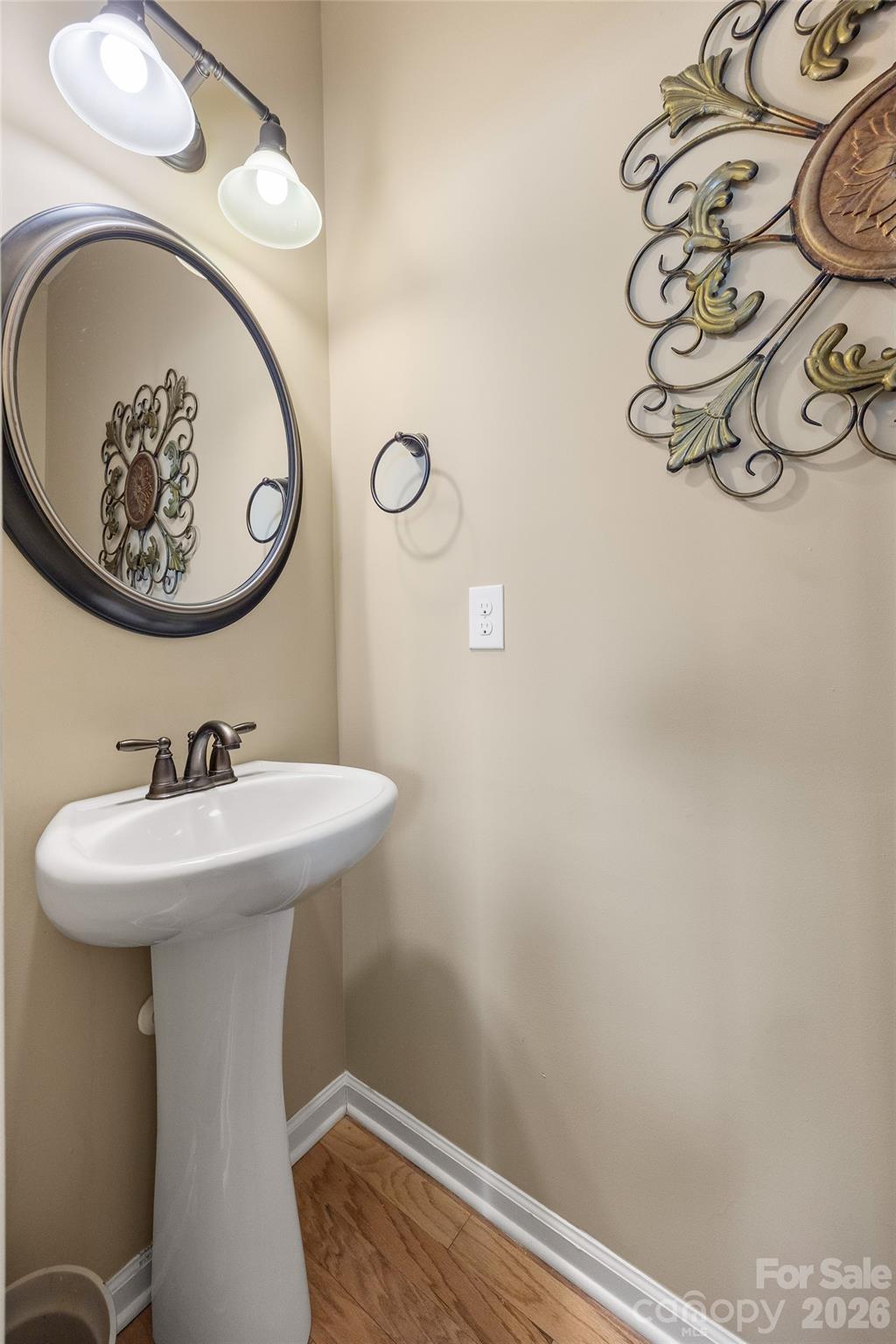 621 Rook Road Charlotte, NC 28216 - Photo 13 of 33 Gallery Image 13