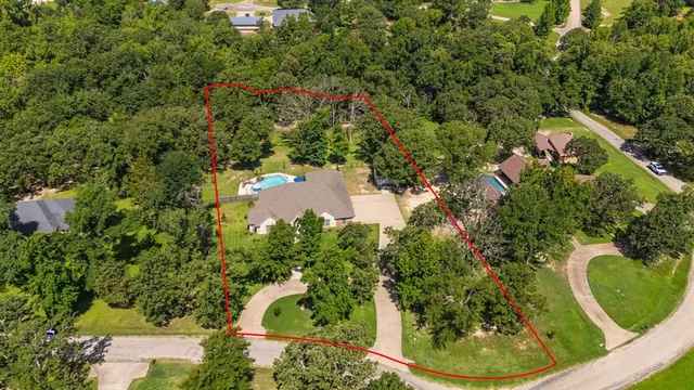 $575,000 | 202 RS County Road 4263, Emory, TX 75440