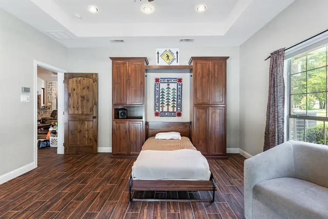 $589,998 | 202 RS County Road 4263, Emory, TX 75440