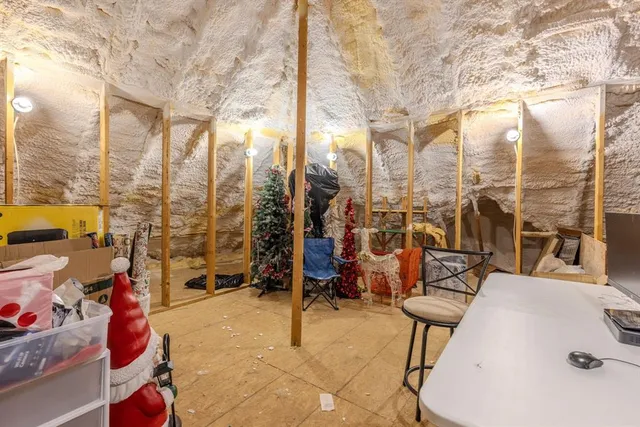 $589,998 | 202 RS County Road 4263, Emory, TX 75440