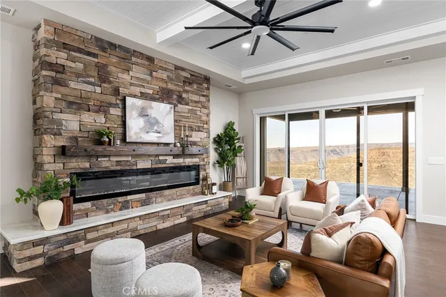 $899,000 | 163 Valley Ridge Drive, Paradise, CA 95969