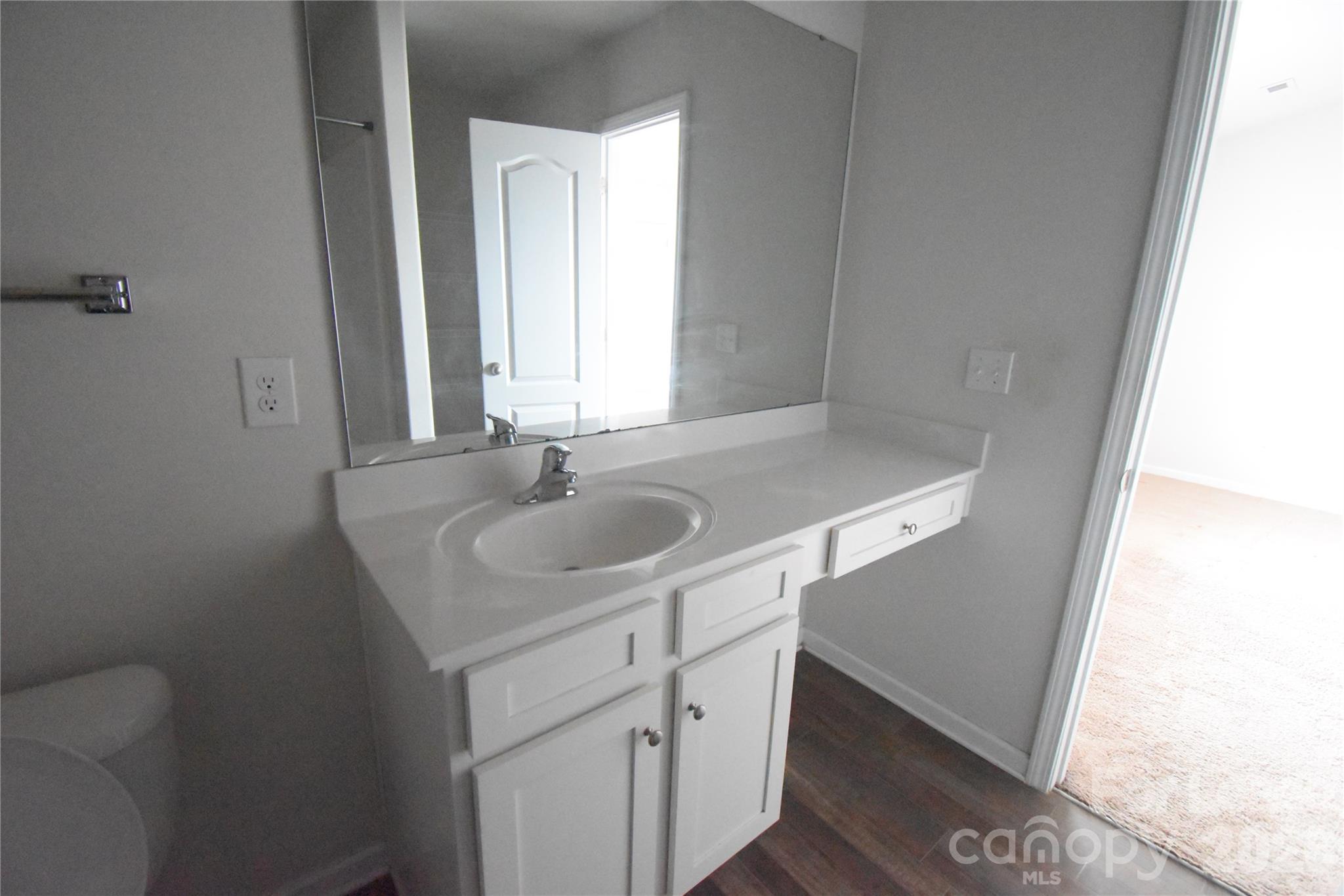 9709 Weikert Road Charlotte, NC 28215 - Photo 21 of 28
