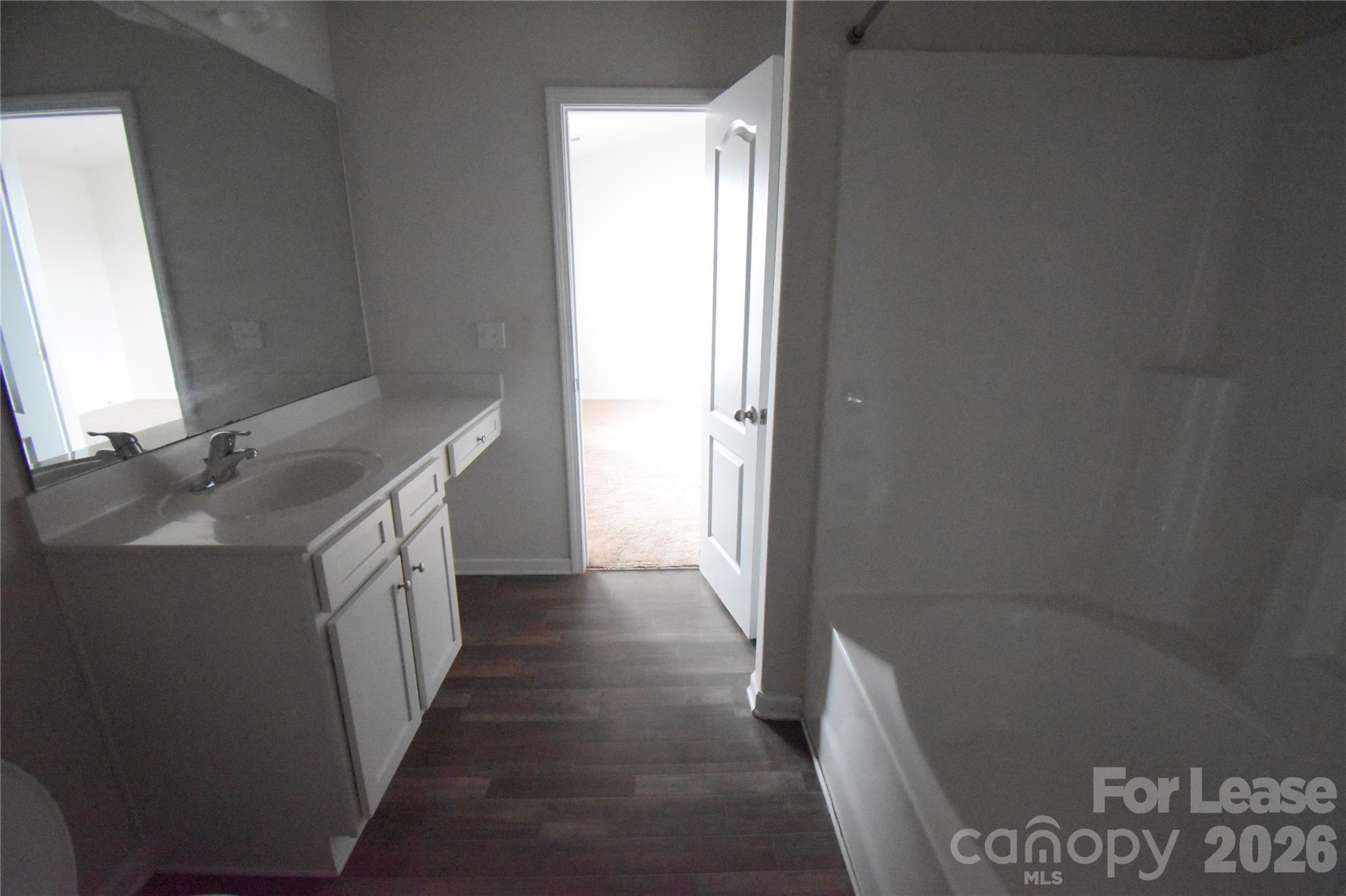 9709 Weikert Road Charlotte, NC 28215 - Photo 23 of 28
