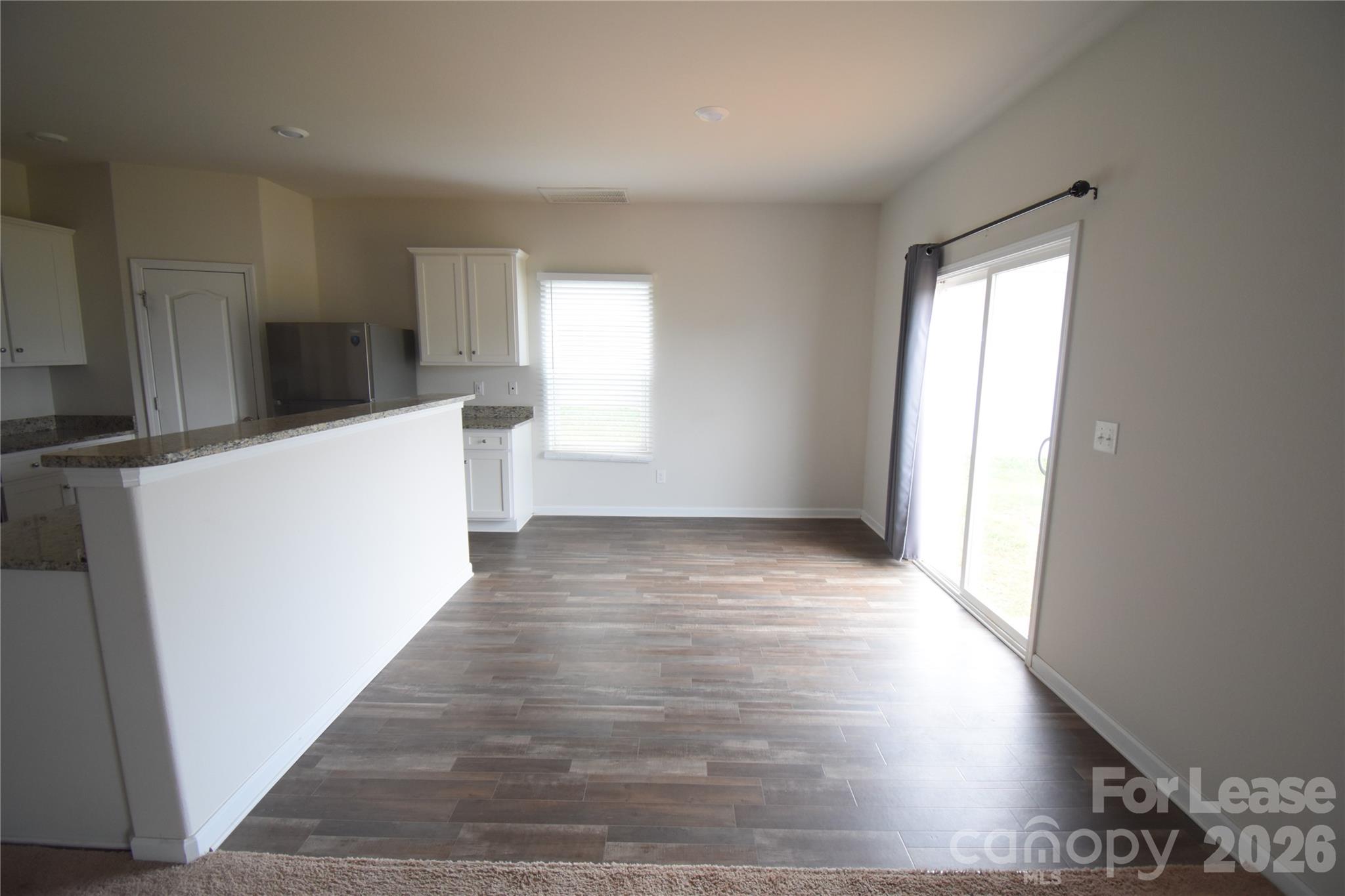 9709 Weikert Road Charlotte, NC 28215 - Photo 10 of 28