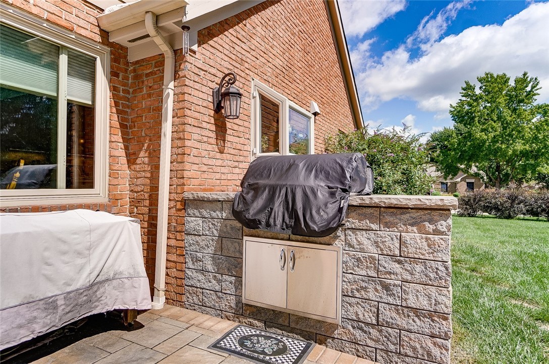 10181 Simms Station Road Dayton, OH 45458 - Photo 63 of 68 https://matrix.daytonrealtors.org/Matrix/MediaManager/ShowImage.aspx?tbl=9&mtid=1&tmui=25632435&mf=P25633611a6e776e4-5a44-4234-bf7c-844ba63f124dU-1&w=128&h=96&q=99&md=2022-09-14%2012:15:57.590