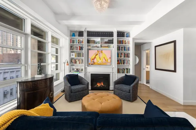 $3,200,000 | 318 West 52nd Street, Unit PHA | Hell's Kitchen