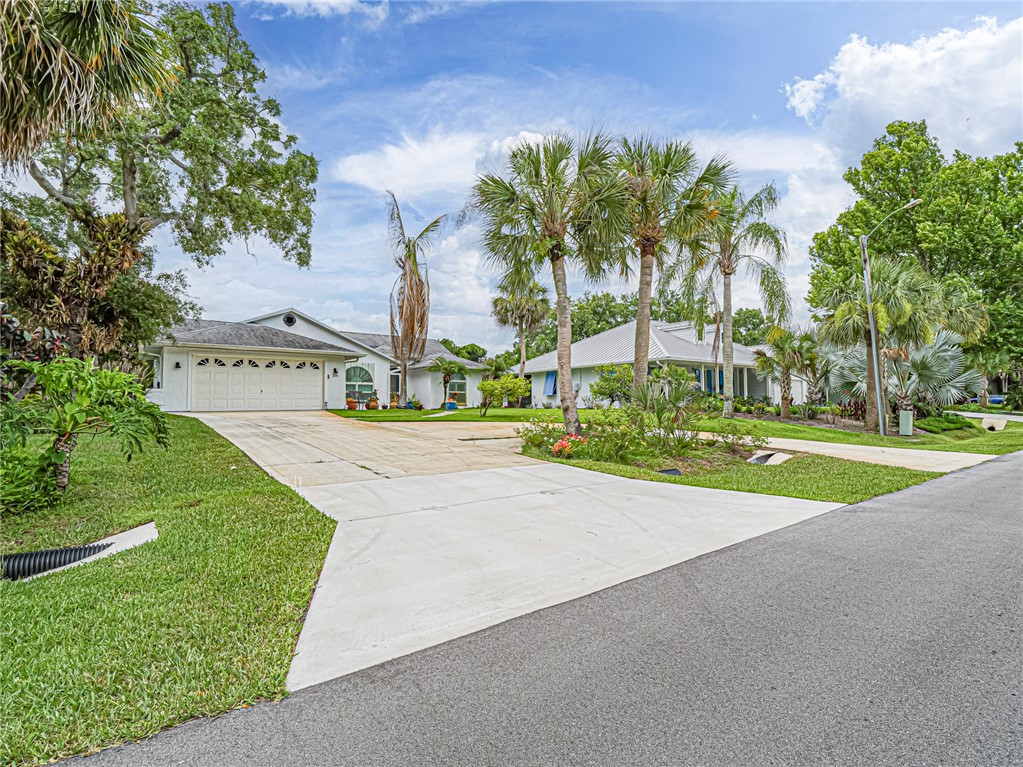 1173 George Street Sebastian, FL 32958 - Photo 1 of 36