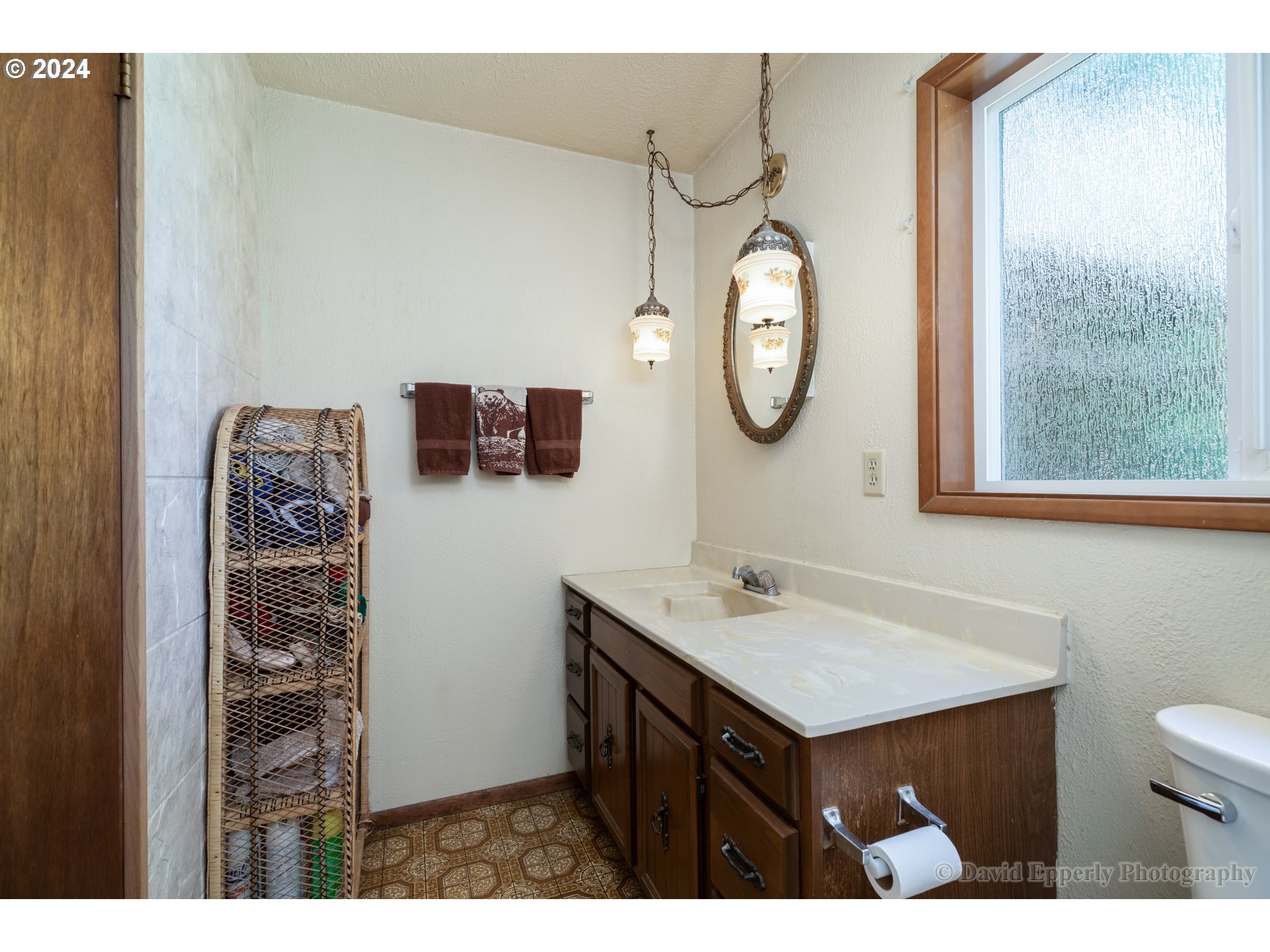 65720 Anliker Road Deer Island, OR 97054 - Photo 11 of 31 Bathroom