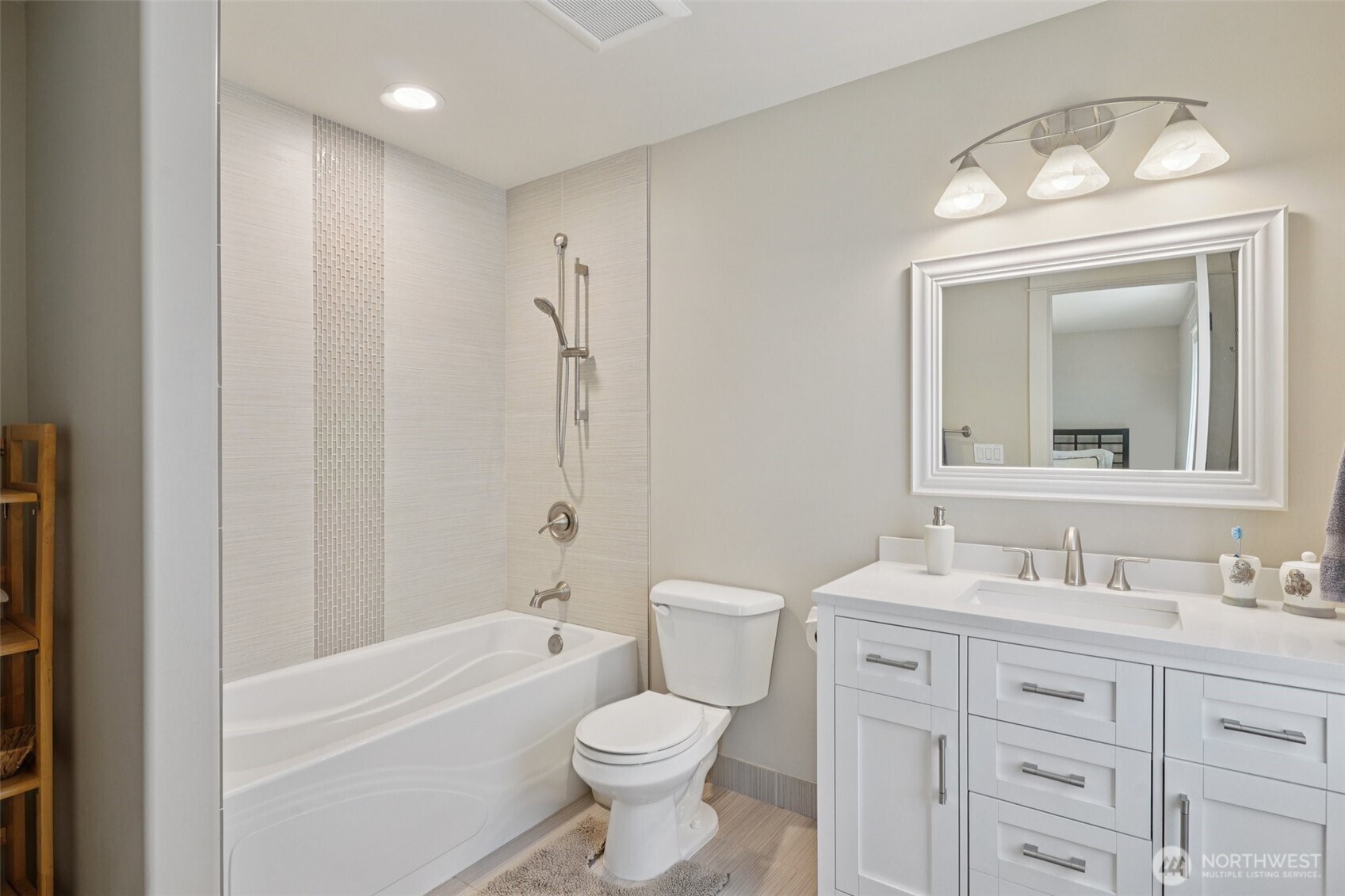 21201 Sweeney Road Southeast Maple Valley, WA 98038 - Photo 25 of 40 Gallery Image 25