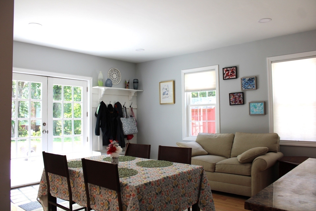 307 Main Street Lancaster, MA 01523 - Photo 8 of 23