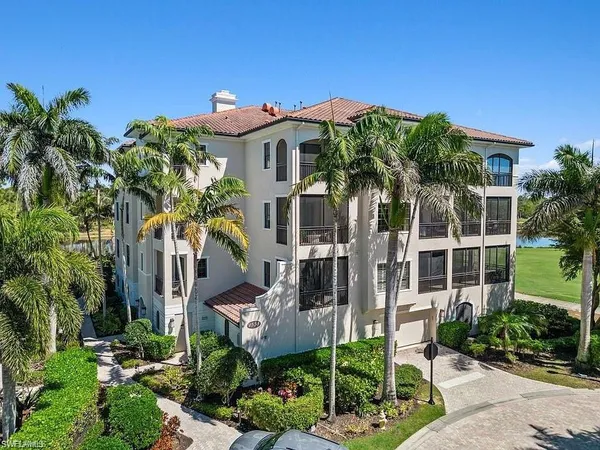 $23,500 | 2547 Marquesa Royale Lane, Unit 3201, Naples, FL 34109