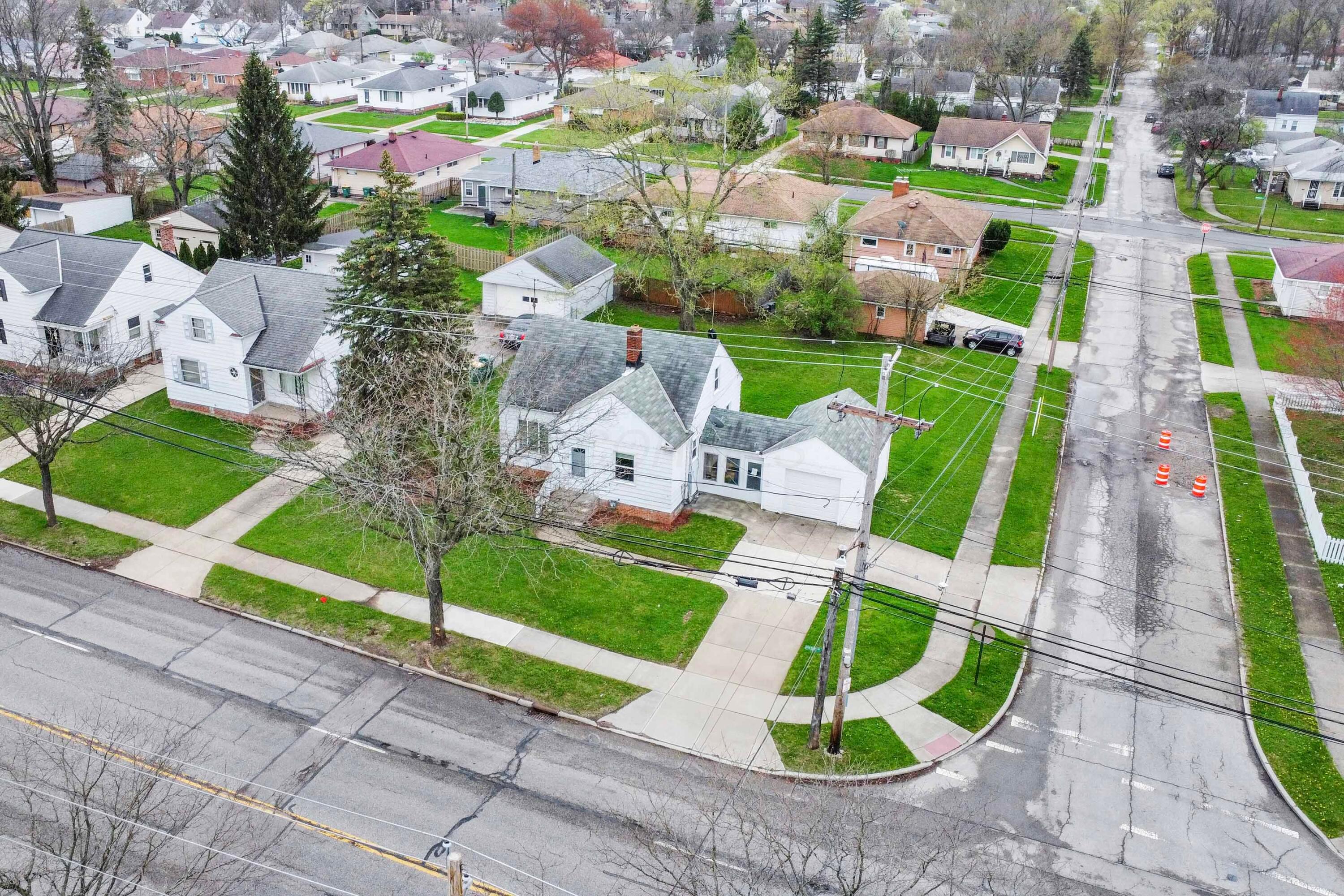 14608 Rockside Road Maple Heights, OH 44137 - Photo 37 of 45 dronemls-5