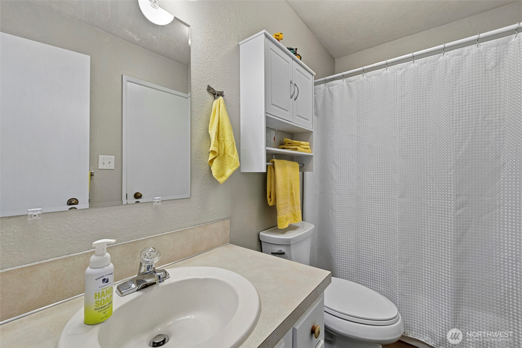 2021 North Laventure Road, Unit 103 Mount Vernon, WA 98273 - Photo 25 of 39