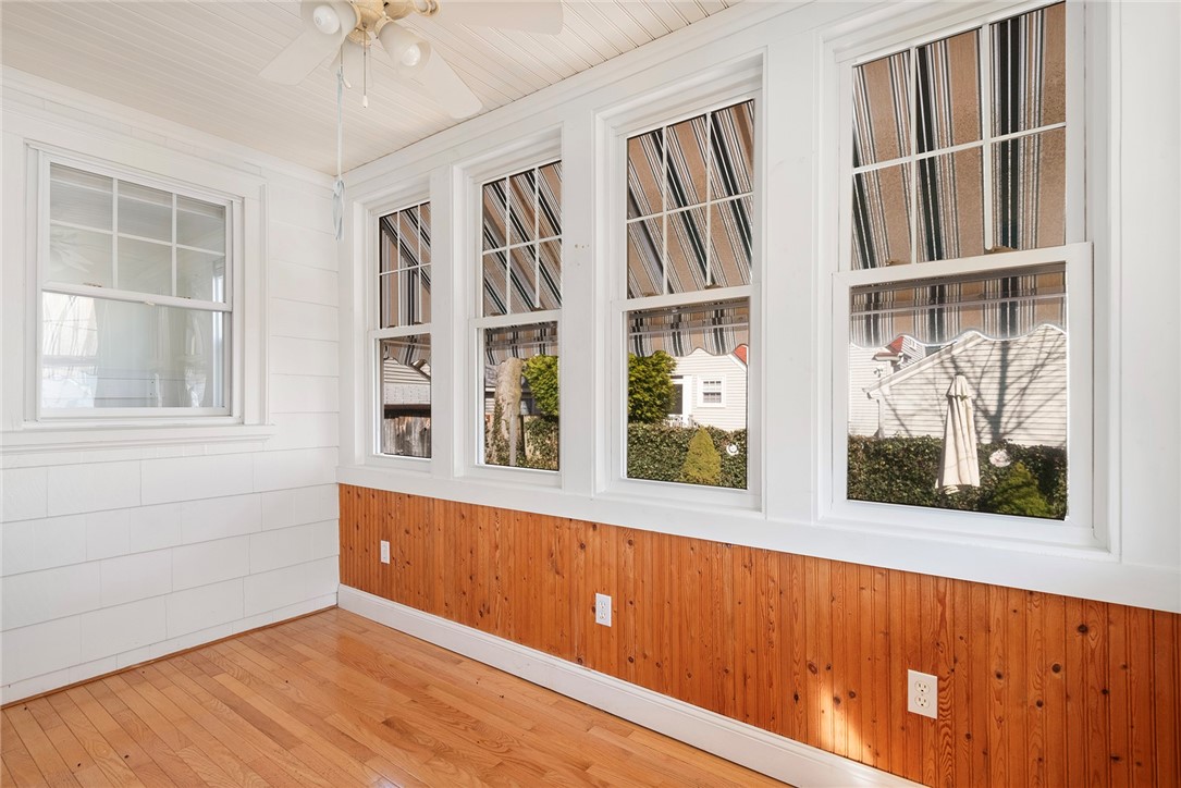 8 Druid Road Warwick, RI 02888 - Photo 11 of 34