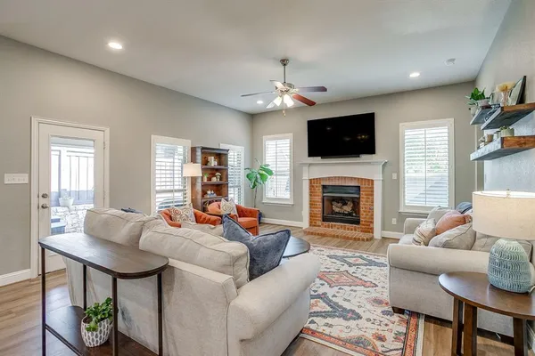 $515,000 | 220 Parkview Drive, Aledo, TX 76008