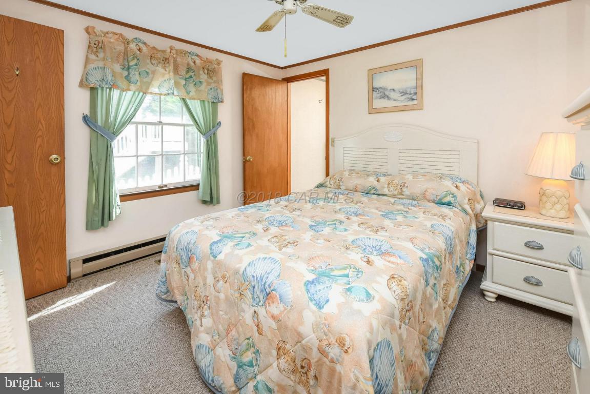 14113 Fiesta Road Ocean City, MD 21842 - Photo 15 of 32 Gallery Image 15