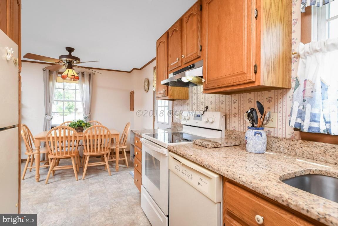14113 Fiesta Road Ocean City, MD 21842 - Photo 10 of 32 Gallery Image 10