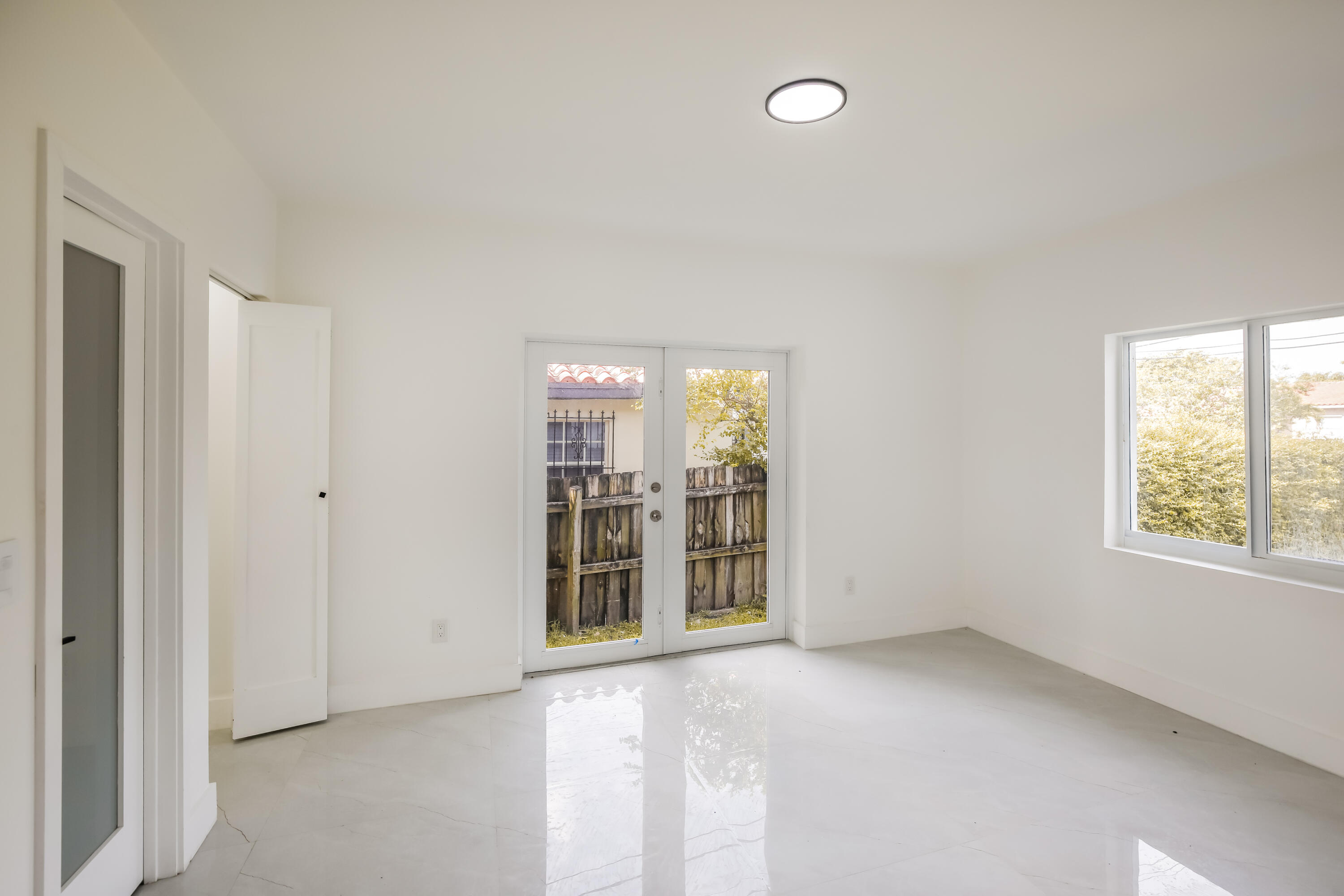 4701 Southwest 7th Street Miami, FL 33134 - Photo 7 of 17 8-photo-Main-Bedroom-69a86c1c-7cde-43f6-