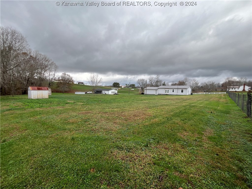 225 Bethel Road Point Pleasant, WV 25550 - Photo 8 of 18 Gallery Image 8