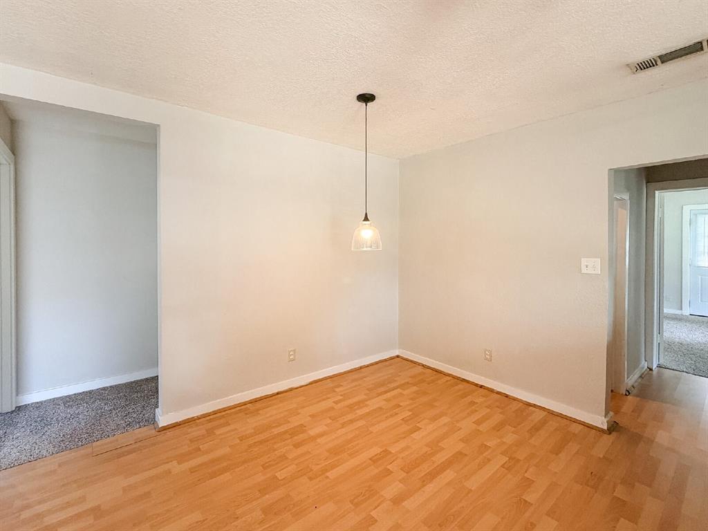 1705 North Robinson Street Cleburne, TX 76031 - Photo 8 of 16