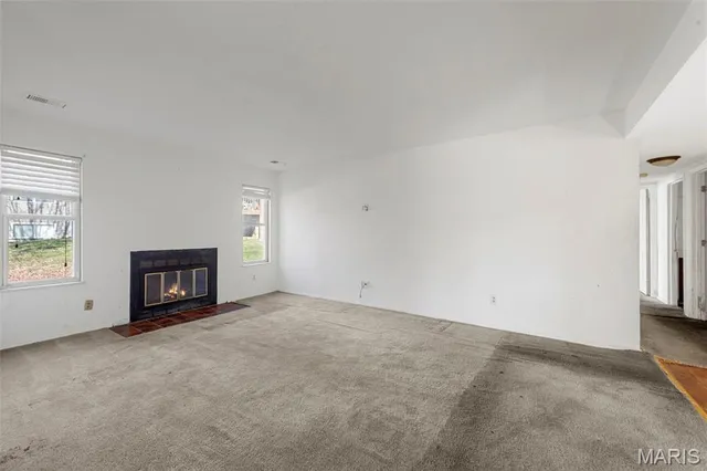 $99,900 | 3703 Candlewyck Club Drive, Unit D, Florissant, MO 63034