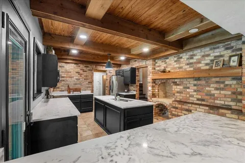 $450,000 | 3703 Northwest County Road 0016, Corsicana, TX 75110