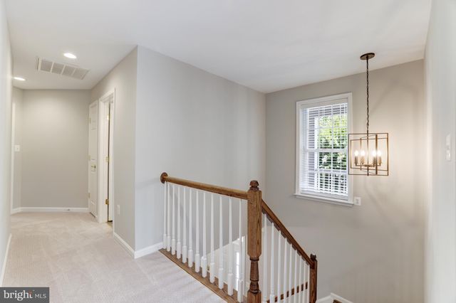 $985,000 | 20323 Bowfonds Street, Ashburn, VA 20147