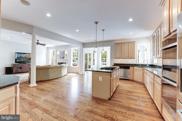 $985,000 | 20323 Bowfonds Street, Ashburn, VA 20147