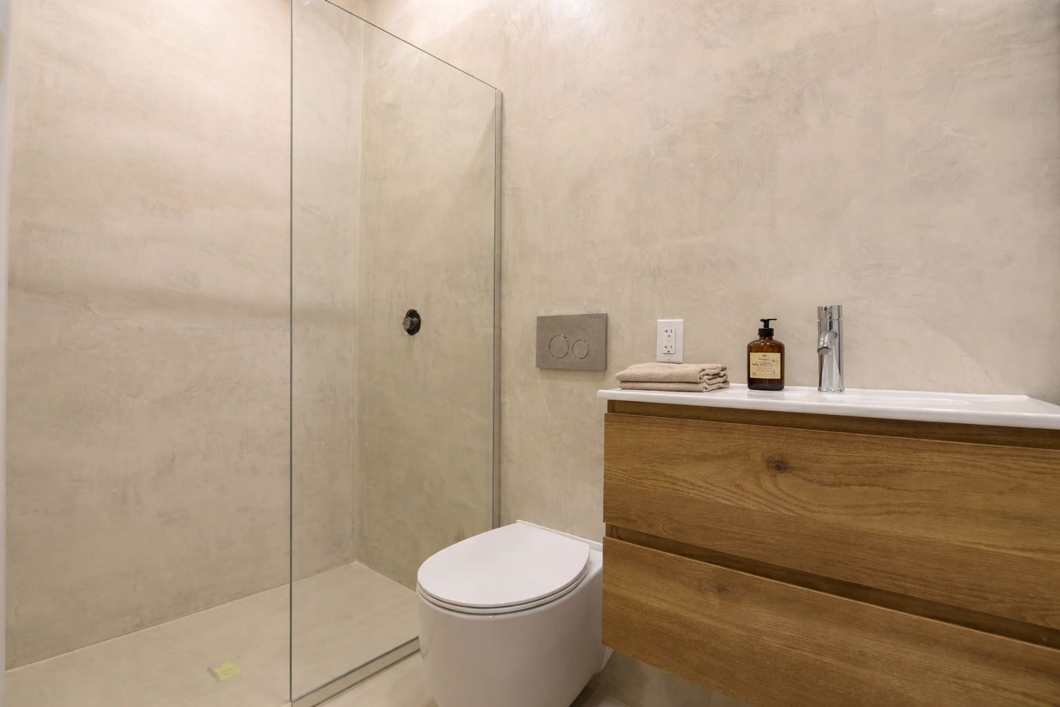 116 North 8th Street, Unit 3R Brooklyn, NY 11249 - Photo 5 of 7