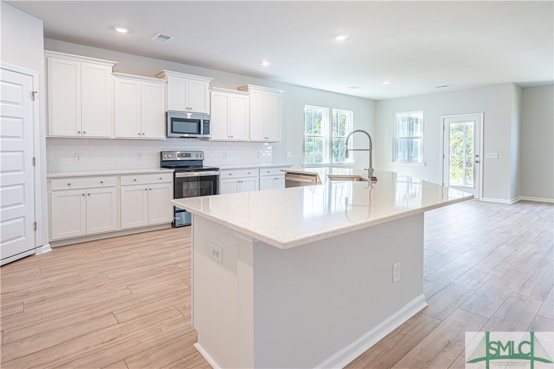 143 Binscombe Lane Pooler, GA 31322 - Photo 2 of 21 Gallery Image 2