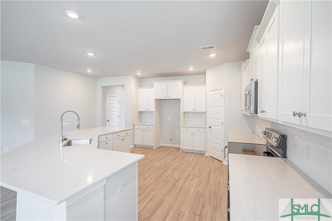 143 Binscombe Lane Pooler, GA 31322 - Photo 4 of 21 Gallery Image 4