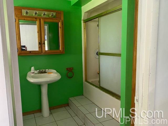 8077 Co Road Gladstone, MI 49837 - Photo 18 of 21