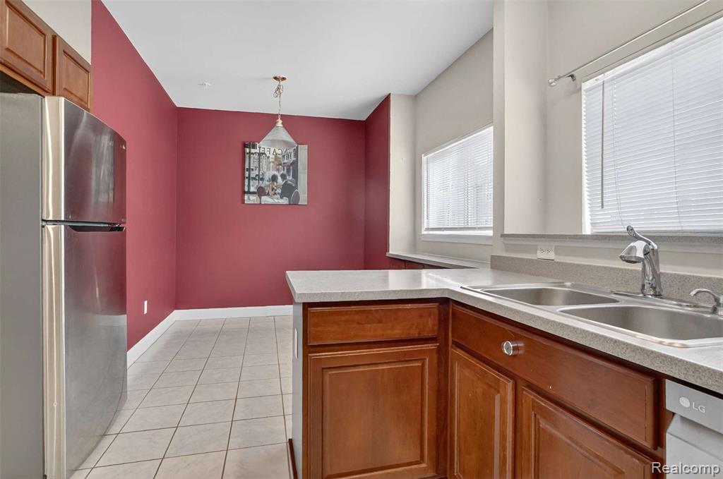 22680 Goddard Road Taylor, MI 48180 - Photo 19 of 39
