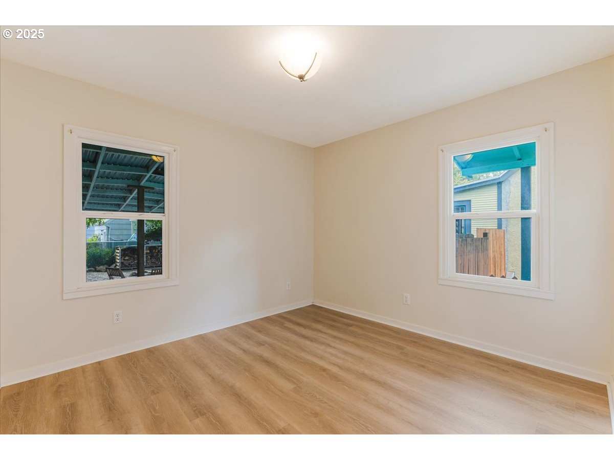 1716 North Rosa Parks Way Portland, OR 97217 - Photo 20 of 47 Gallery Image 20