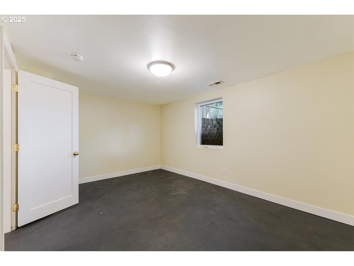 1716 North Rosa Parks Way Portland, OR 97217 - Photo 30 of 47 Gallery Image 30