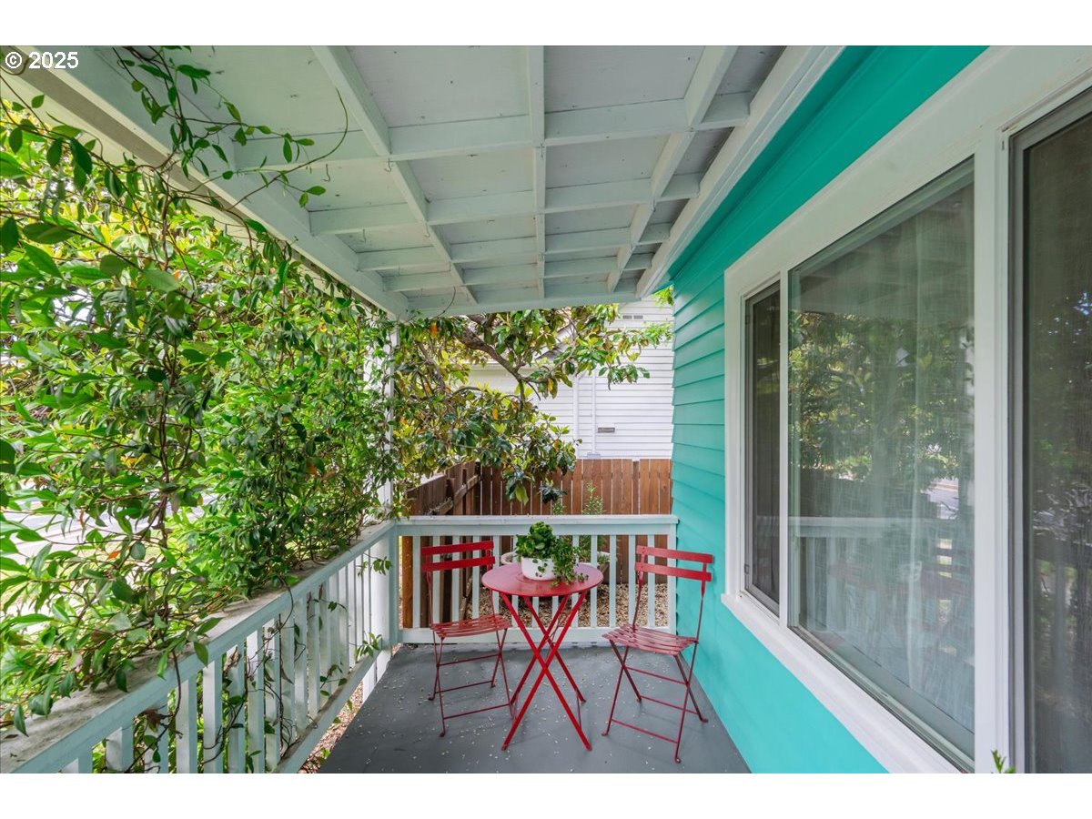 1716 North Rosa Parks Way Portland, OR 97217 - Photo 7 of 47 Gallery Image 7