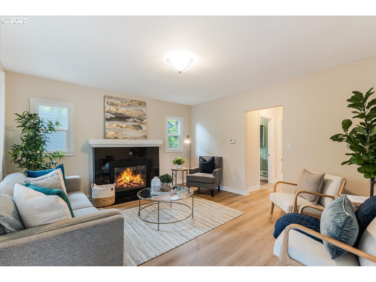 1716 North Rosa Parks Way Portland, OR 97217 - Photo 9 of 47 Gallery Image 9