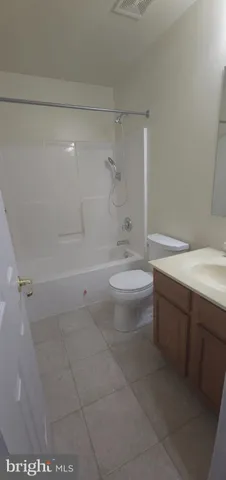 $1,800 | 4084 Majestic Court, Dover, PA 17315