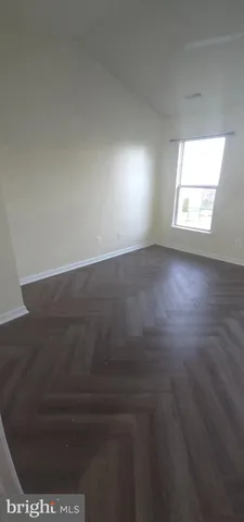 $1,800 | 4084 Majestic Court, Dover, PA 17315