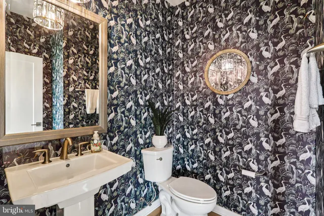 $725,000 | 22381 Roanoke Rise Terrace, Ashburn, VA 20148