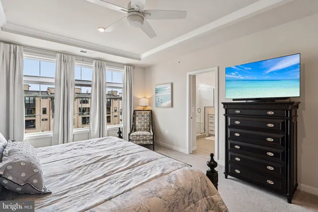 $725,000 | 22381 Roanoke Rise Terrace, Ashburn, VA 20148