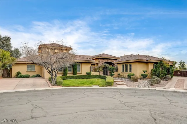 $1,235,000 | 4326 West Micahs Canyon Court, Las Vegas, NV 89129
