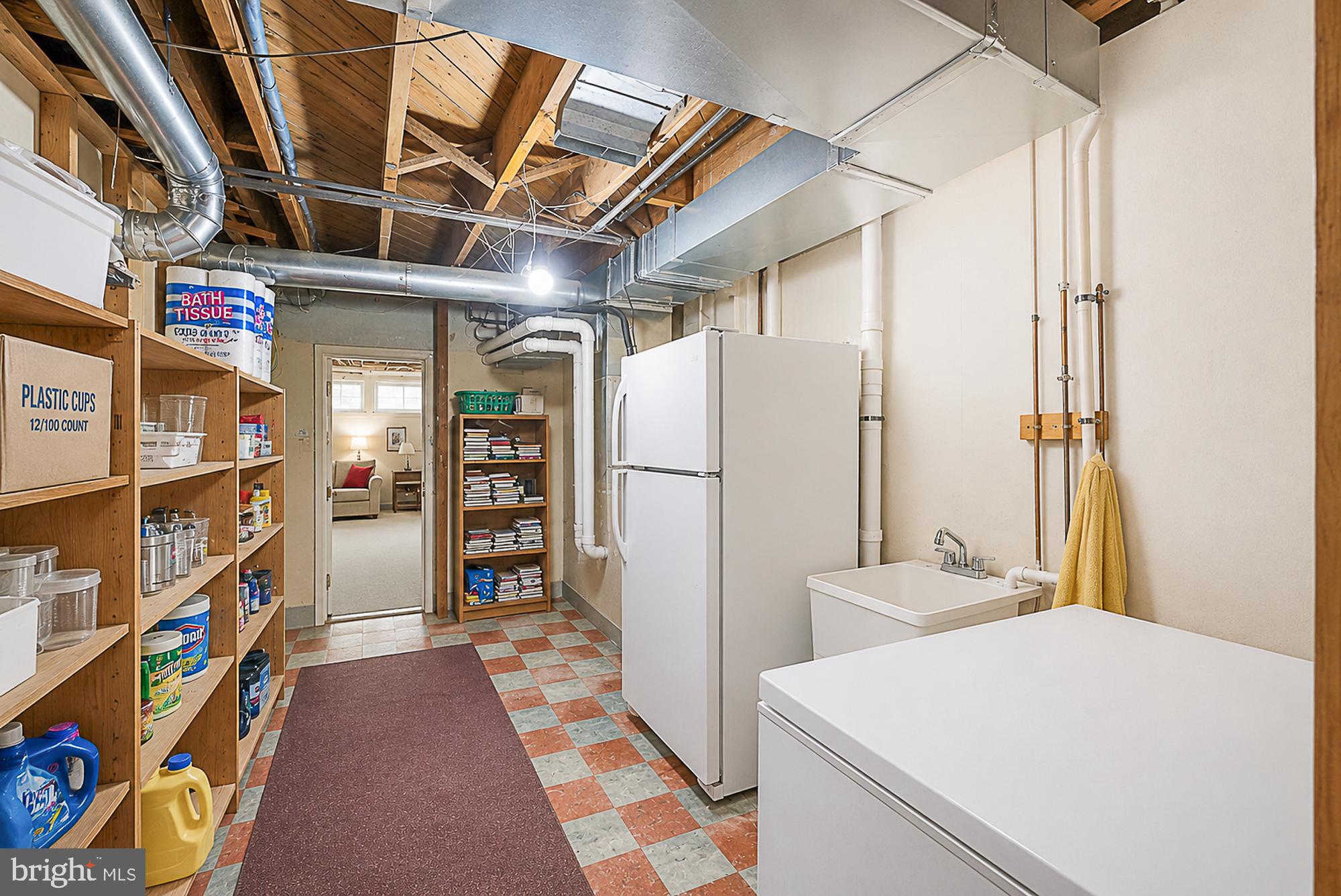 3910 Labyrinth Road Baltimore, MD 21215 - Photo 42 of 50
